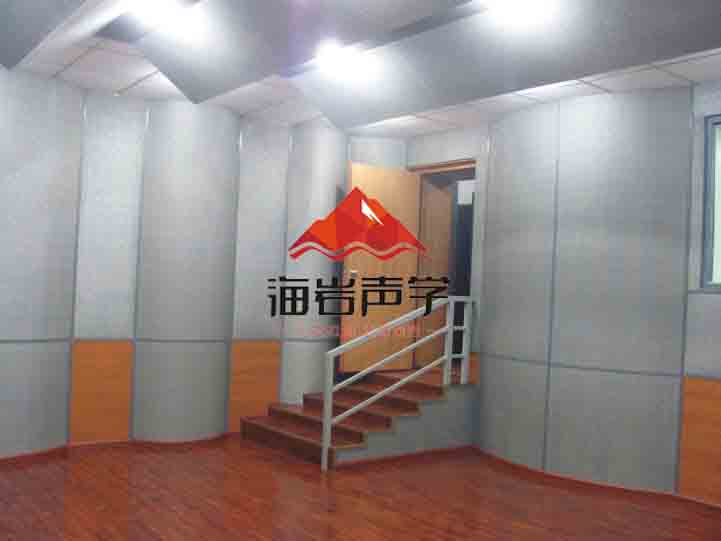 西南民族大学录音棚